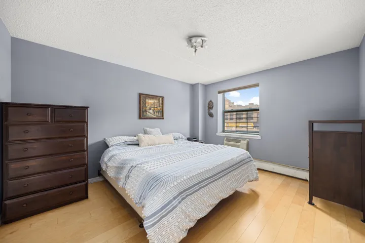 130 LENOX Avenue, New York City, NY 10026
