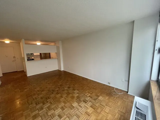 1 S END Avenue, New York City, NY 10280