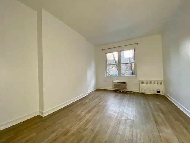 343 W 21st Street, New York City, NY 10011