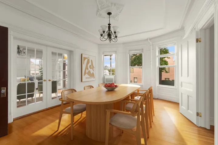 6655 SEDGWICK Place, New York City, NY 11220