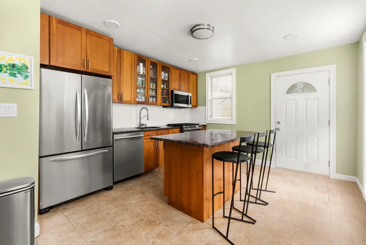 6655 SEDGWICK Place, New York City, NY 11220