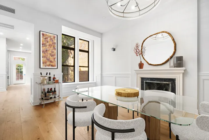 324 W 85TH Street, New York City, NY 10024