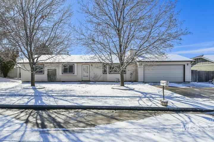 1505 E 10th N, Mountain Home ID 83647