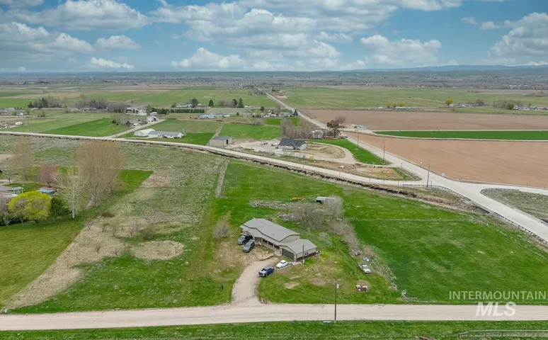 3500 Bishop Road, Emmett Id 83617-8865