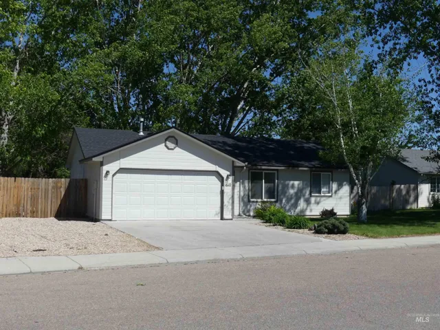 1610 Chicago St., Nampa Id 83686