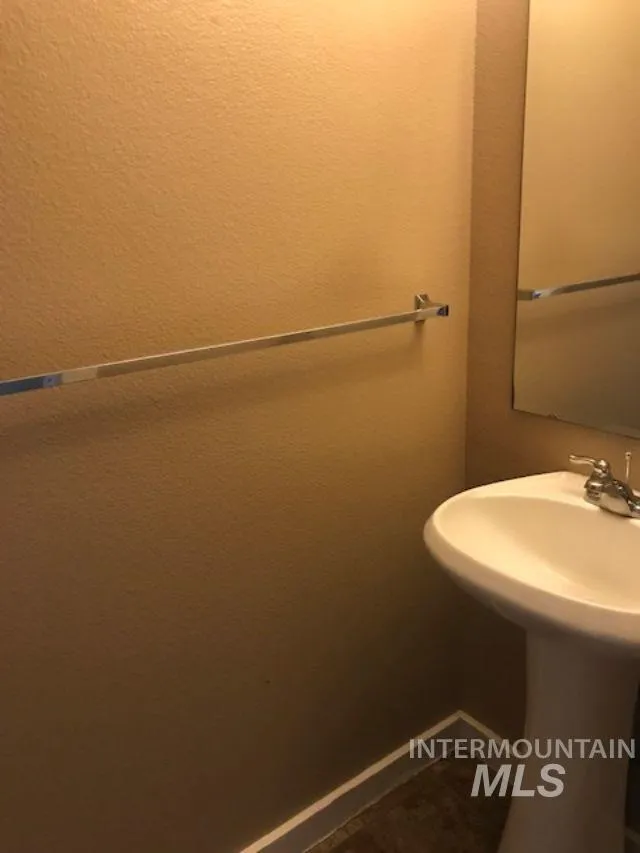 1170