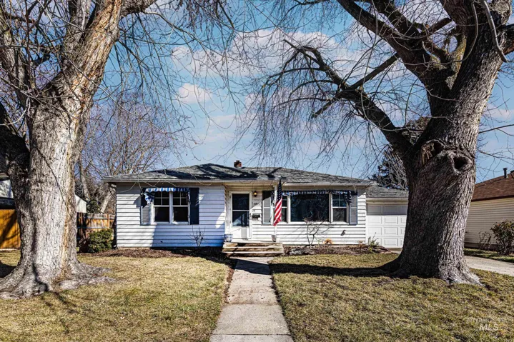 1800 N Larch St, Boise Id 83706