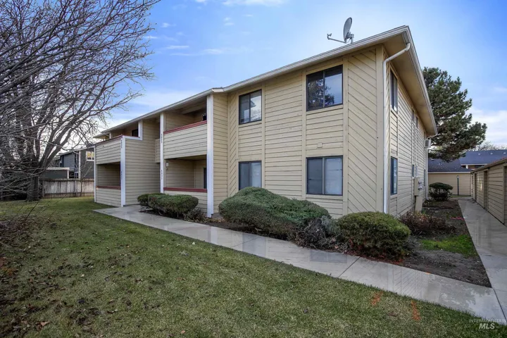 6835 W Colehaven Ln # 22, Boise Id 83704
