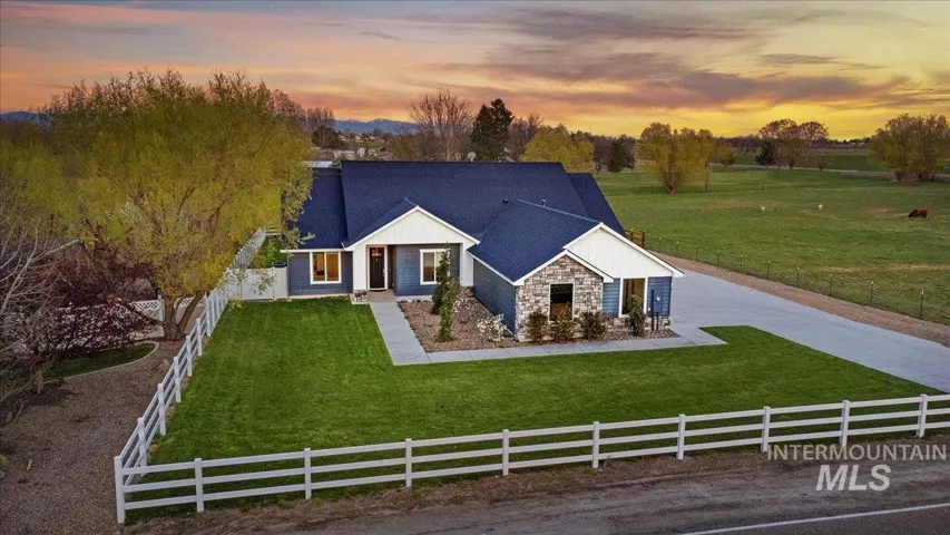 25088 Lansing Ln, Middleton Id 83644