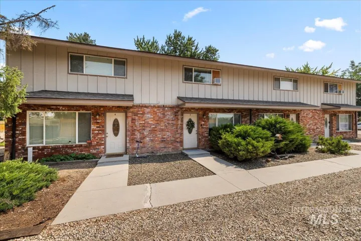 505 E Easy Street, Caldwell Id 83605