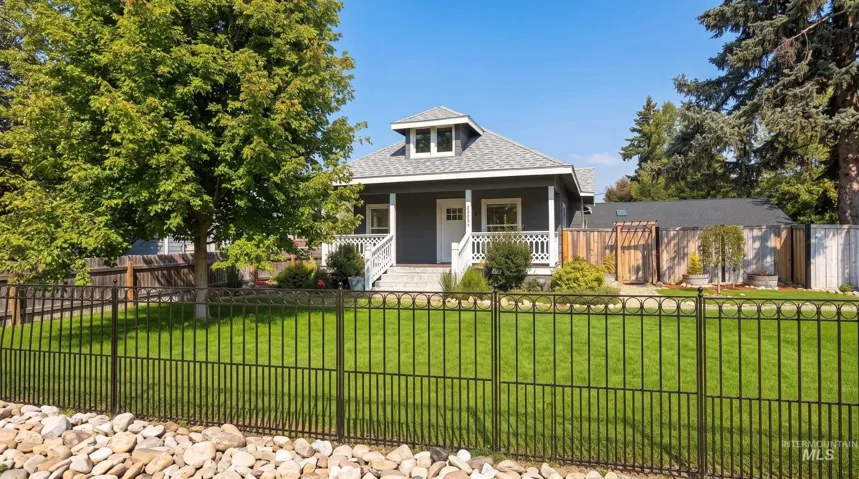 5800 Gary Ln, Boise, Idaho 83714