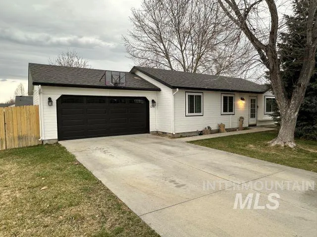 1701 S 26th St, Nampa Id 83686