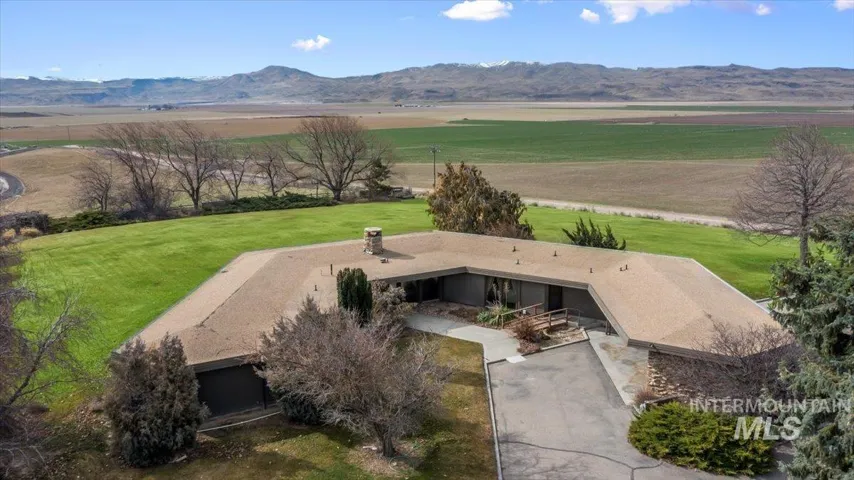 12997 W Stage Coach Rd, Nampa Id 83686