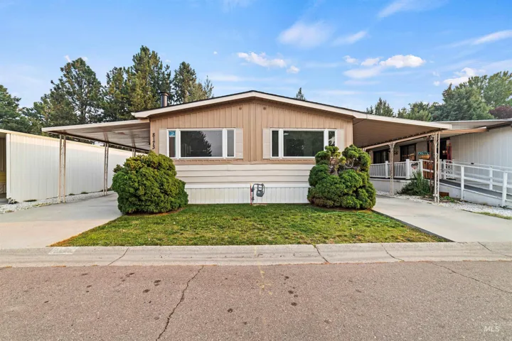 8173 Appomattox Ln, Garden City Id 83714