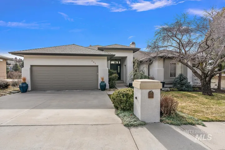 201 W Thornberry Dr, Boise ID 83702