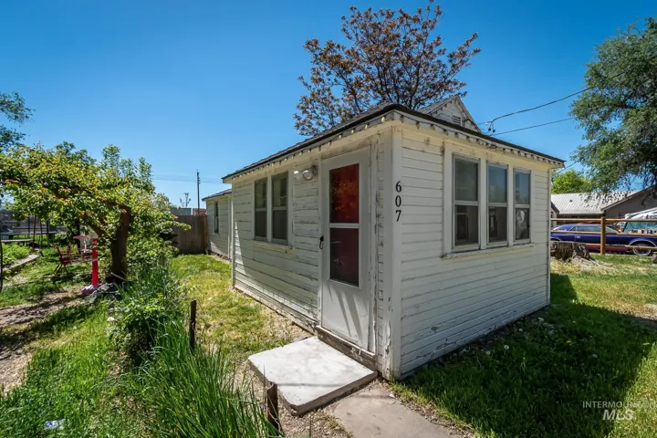 607 E. Main Street, Parma Id 83660
