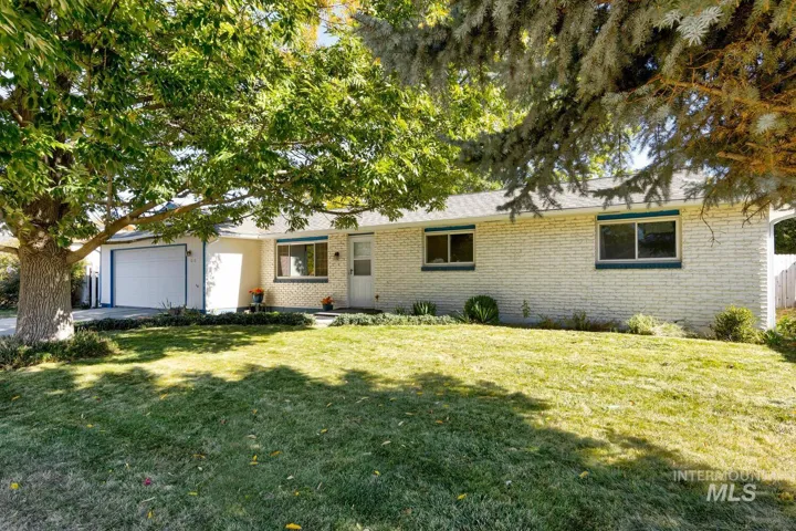 3030 N Constantine, Boise Id 83704