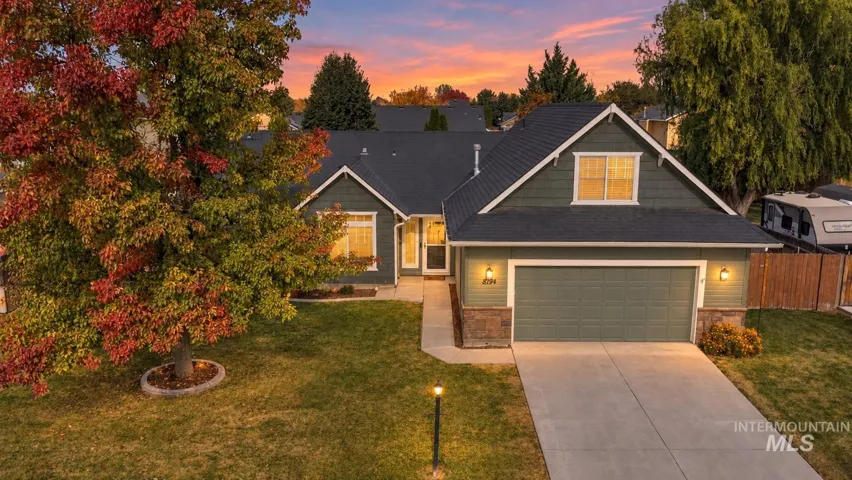 8194 E Colter Bay Dr, Nampa, Idaho 83687