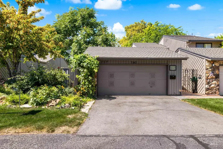 7267 W Cascade Dr., Boise, Idaho 83704-8635