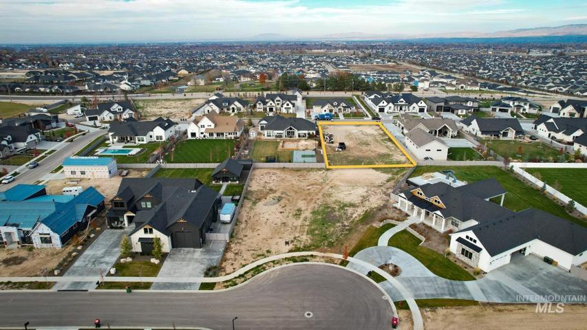 2945 E Darcy Dr, Meridian ID 83642