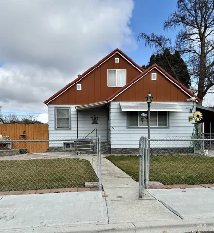 444 E Butterfield, Weiser ID 83672