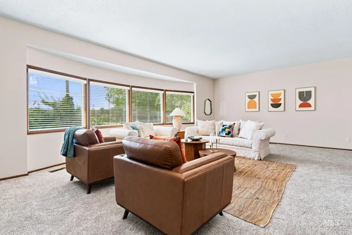 619 Fairway Dr, Caldwell, Idaho 83605