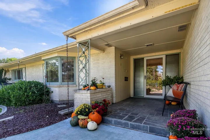 619 Fairway Dr, Caldwell, Idaho 83605