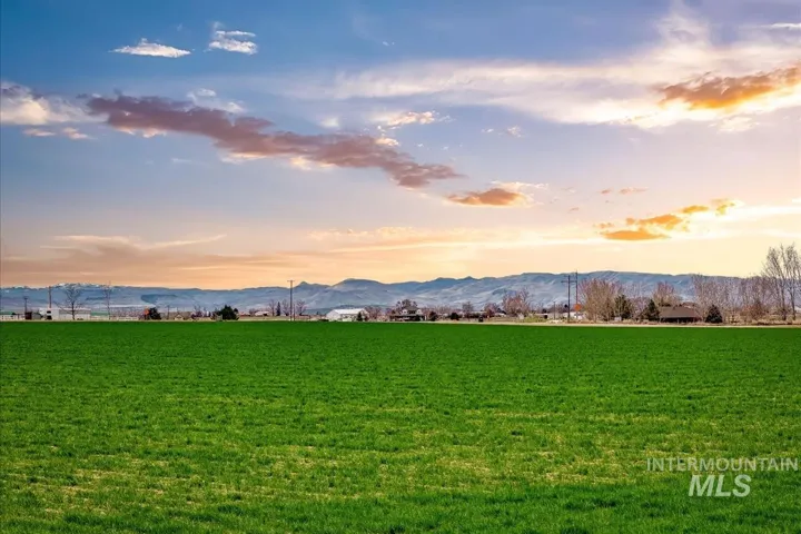 000 Sw Foxy Lane, Kuna, Idaho 83634