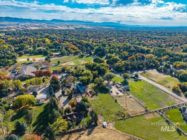 1901 N Eagle Rd, Eagle, Idaho 83616