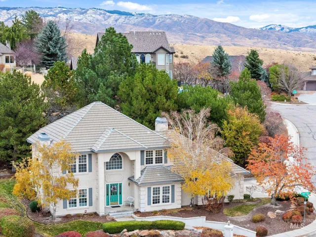 3900 W Quail Hill Ct, Boise Id 83703