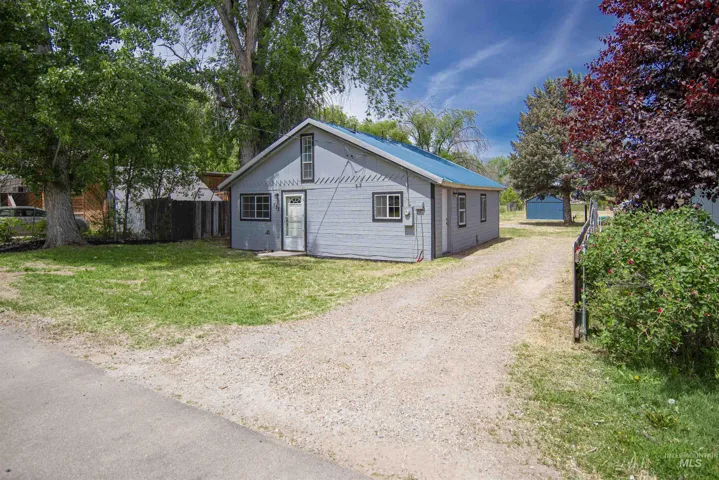 135 N 7th Avenue, Payette Id 83661-3379