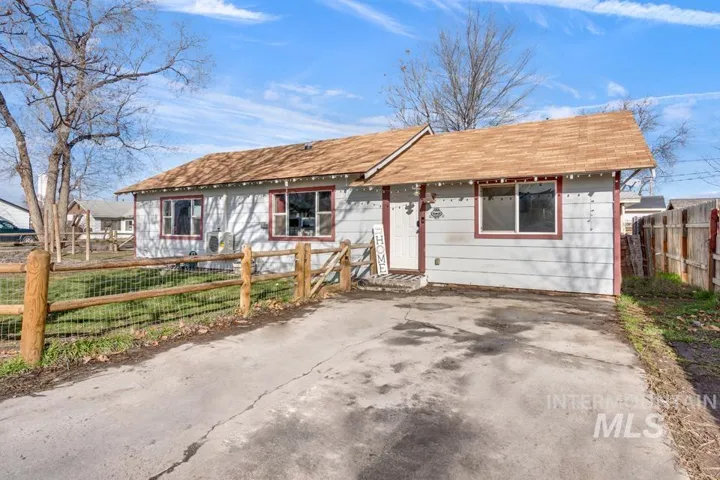 402 4th, Wilder Id 83676