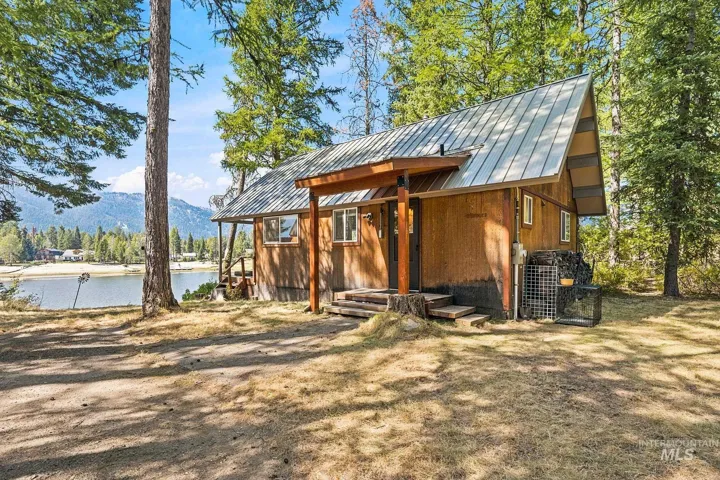 12823 Hereford Rd., Donnelly, Idaho 83615