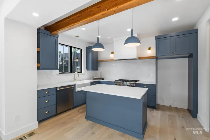 618 N Avenue H, Boise Id 83712