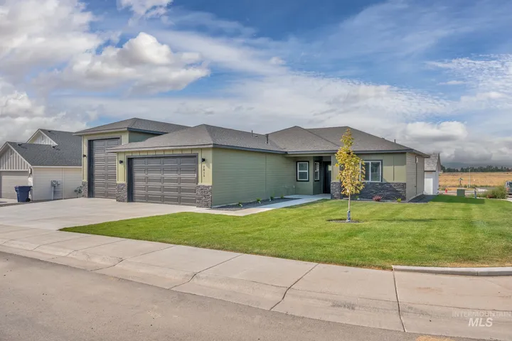 2815 Cypress Point, Payette, Idaho 83661
