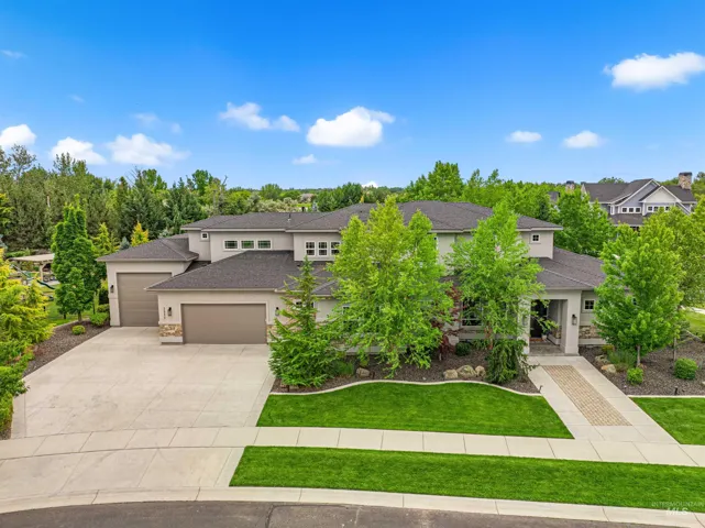 1521 W Windbreaker, Eagle, Idaho 83616