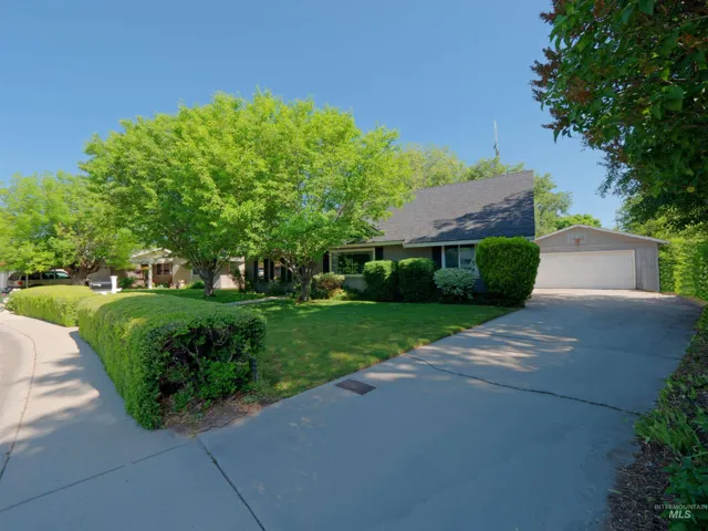 10220 W King Arthur Dr, Boise, Idaho 83704