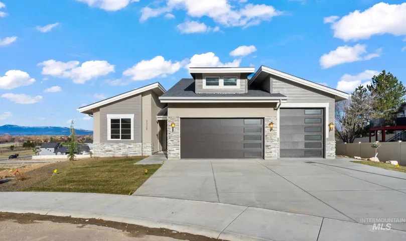 3338 S Volunteer Pl, Meridian ID 83642