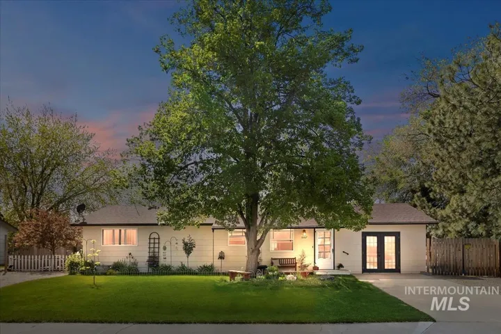6687 S Santa Ana Ave, Boise Id 83709