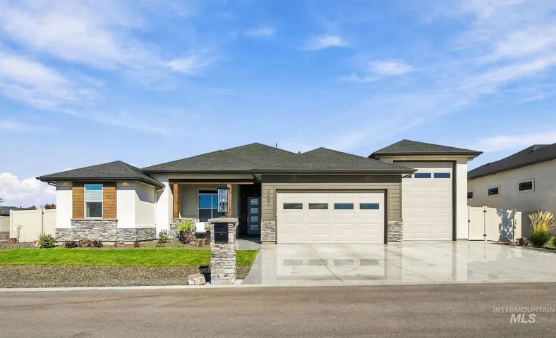7492 E Newcastle Dr, Nampa, Idaho 83687