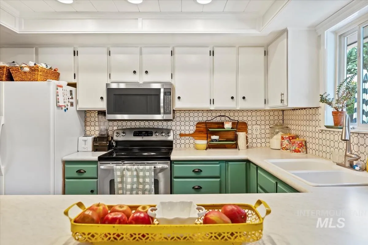 1170