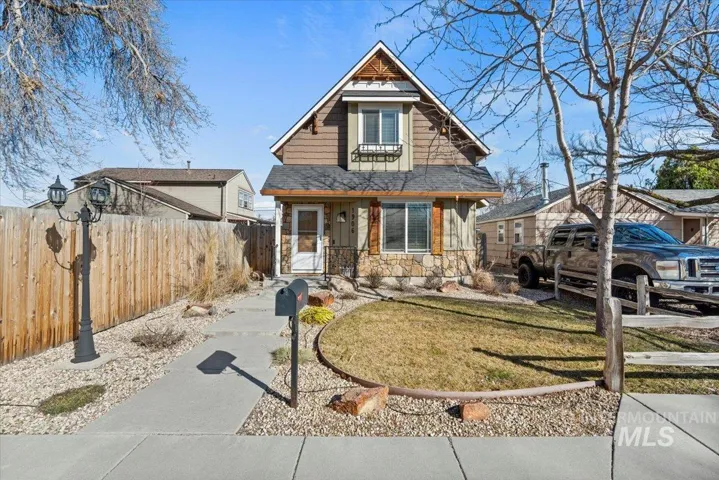1906 S Hervey Street, Boise Id 83705