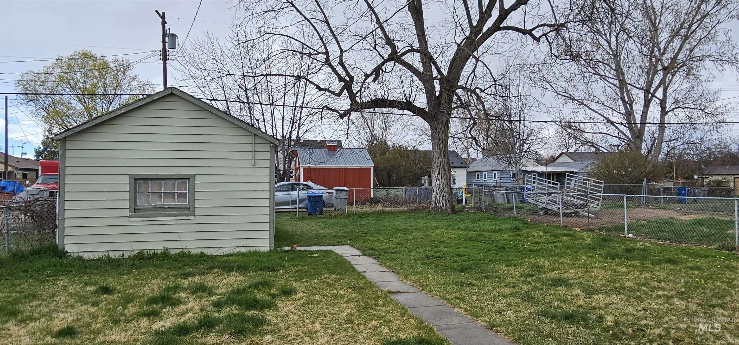 1170
