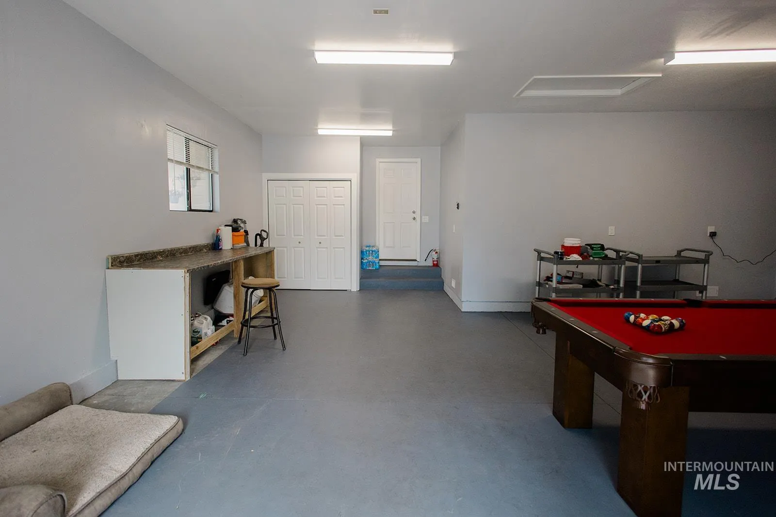 1170