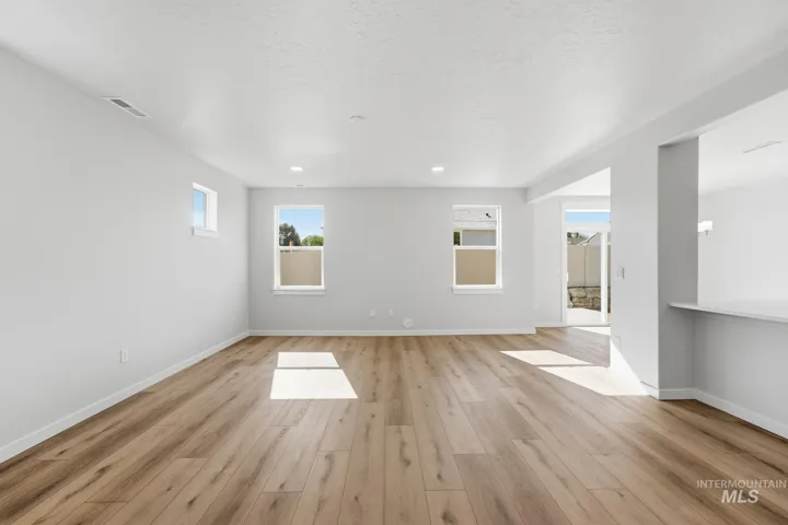 877 W Roan Ridge, Nampa, Idaho 83686