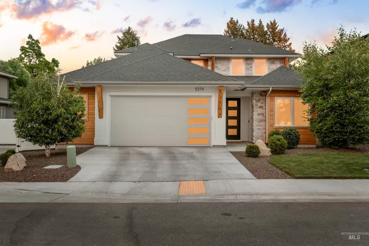 5274 N Cengotita Ln, Boise, Idaho 83704