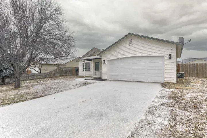 4903 Blue Grass Ave., Caldwell Id 83607