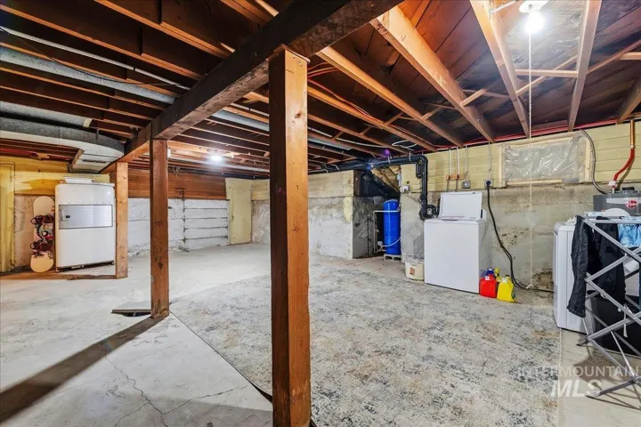 7425 Elmore Rd., Fruitland, Idaho 83619