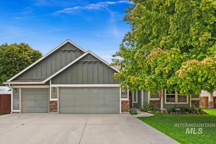 562 Castle Rock Ave, Middleton, Idaho 83644