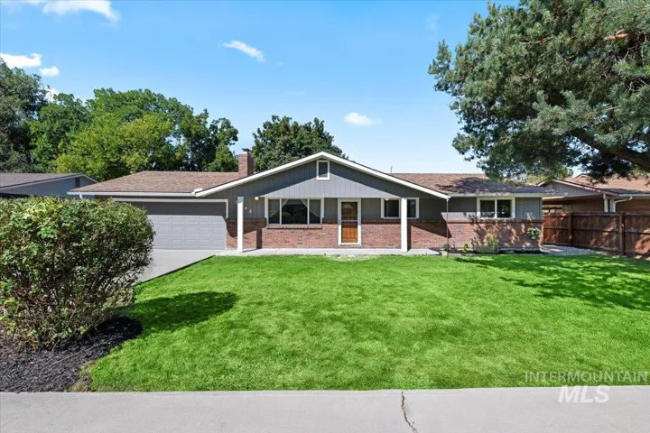 2308 Wyoming, Caldwell Id 83605